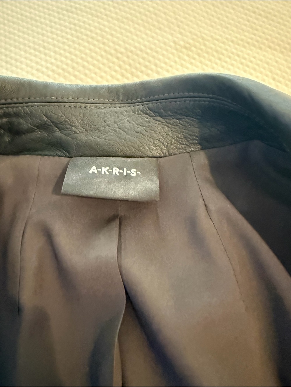 AKRIS Anthracite Leather Blazer - Mainline - Picture 11 of 11